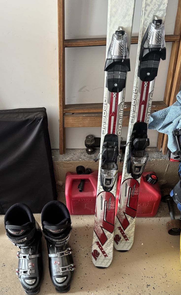 K2 Apache Skis - RadiusX, 177 CM, Nordica Boots, Size 12, $50 for both skis and boots