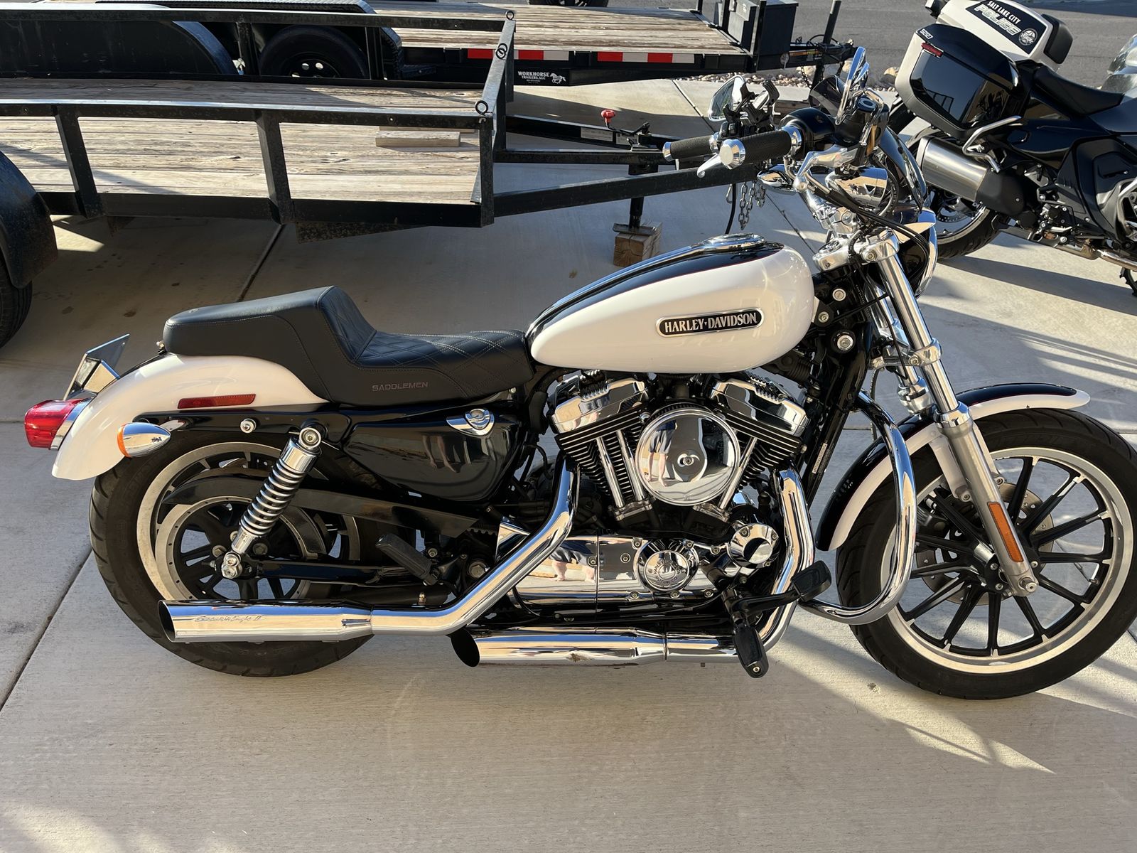 07 Harley Davidson sportster 1200 custom pearl vivid black