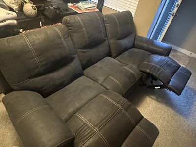 Recliner Couch Set