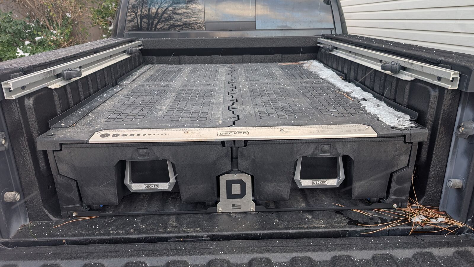 Decked Truck Bed Drawer System XR8/XR9 RAMBOX