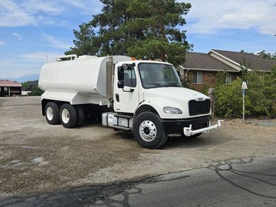 Freightliner Water Truck 4000 Gallon tank