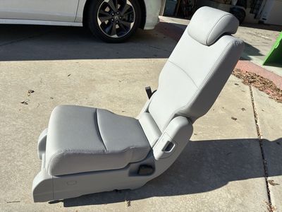 2021 Honda Odyssey Middle Seat (Grey)
