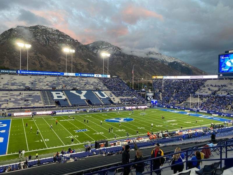 BYU Cougars vs Notre Dame Fighting Irish - 2 seats w/ seatbacks
