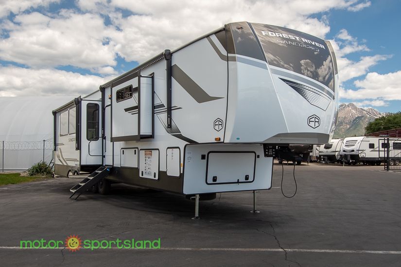 2026 Forest River Sandpiper 3800RK