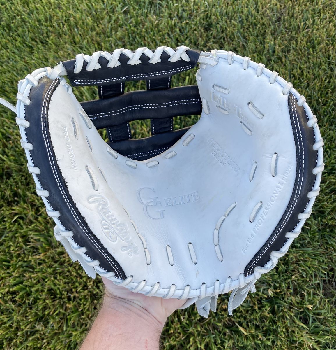 Rawlings Gold Glove Elite 33 in. Softball Catchers Glove