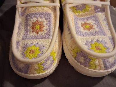 Hey Dude Women's Wendy Cottage Crochet Slip\-On Shoes US Size 10