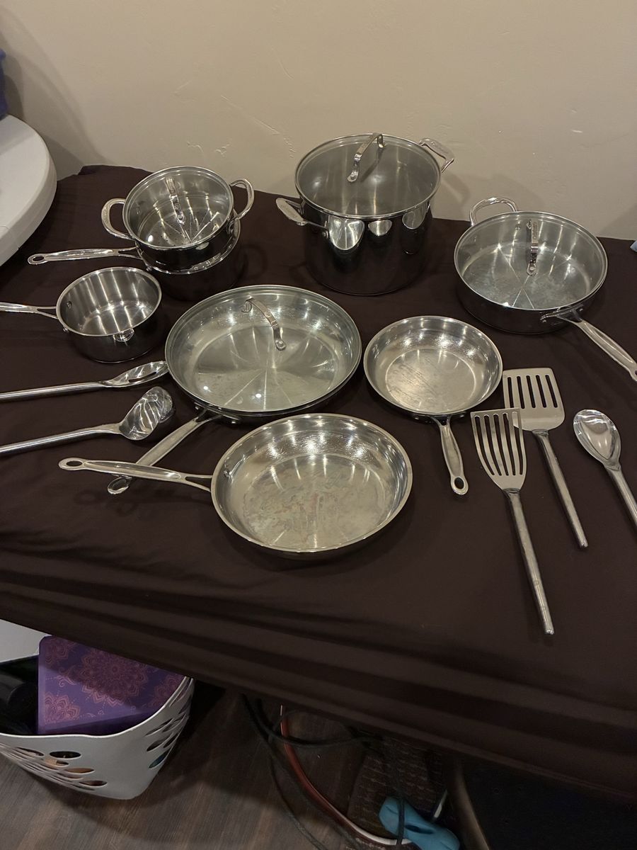 Cuisinart  Pot and Pan Set with Utensils - Complete Kitchen Cookware $100 obo