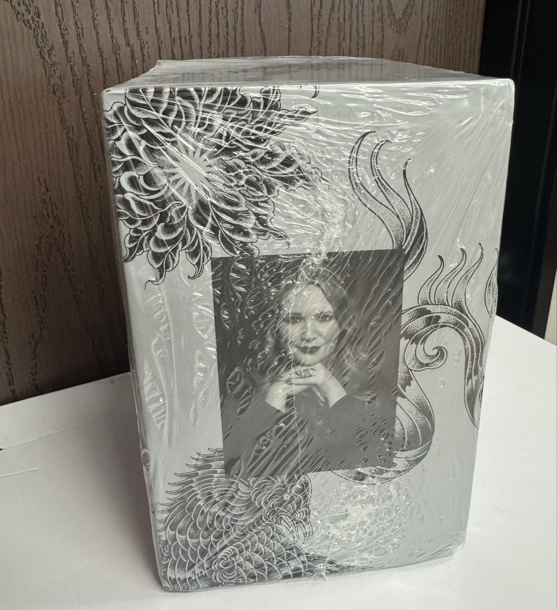 Main image 3