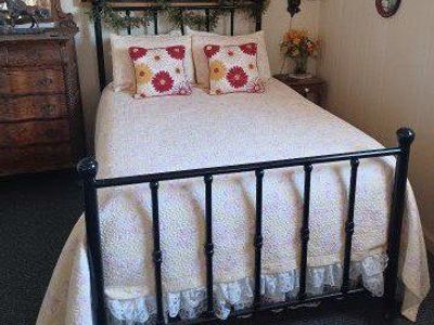 Antique Brass Bed w/mattress