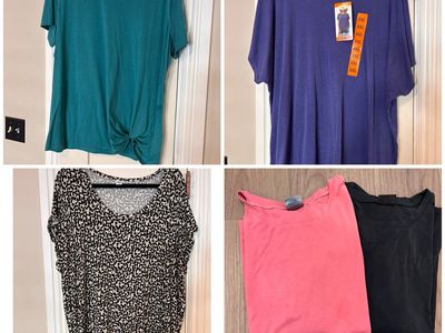 Women’s XXL Tops perfect for summer $5 each