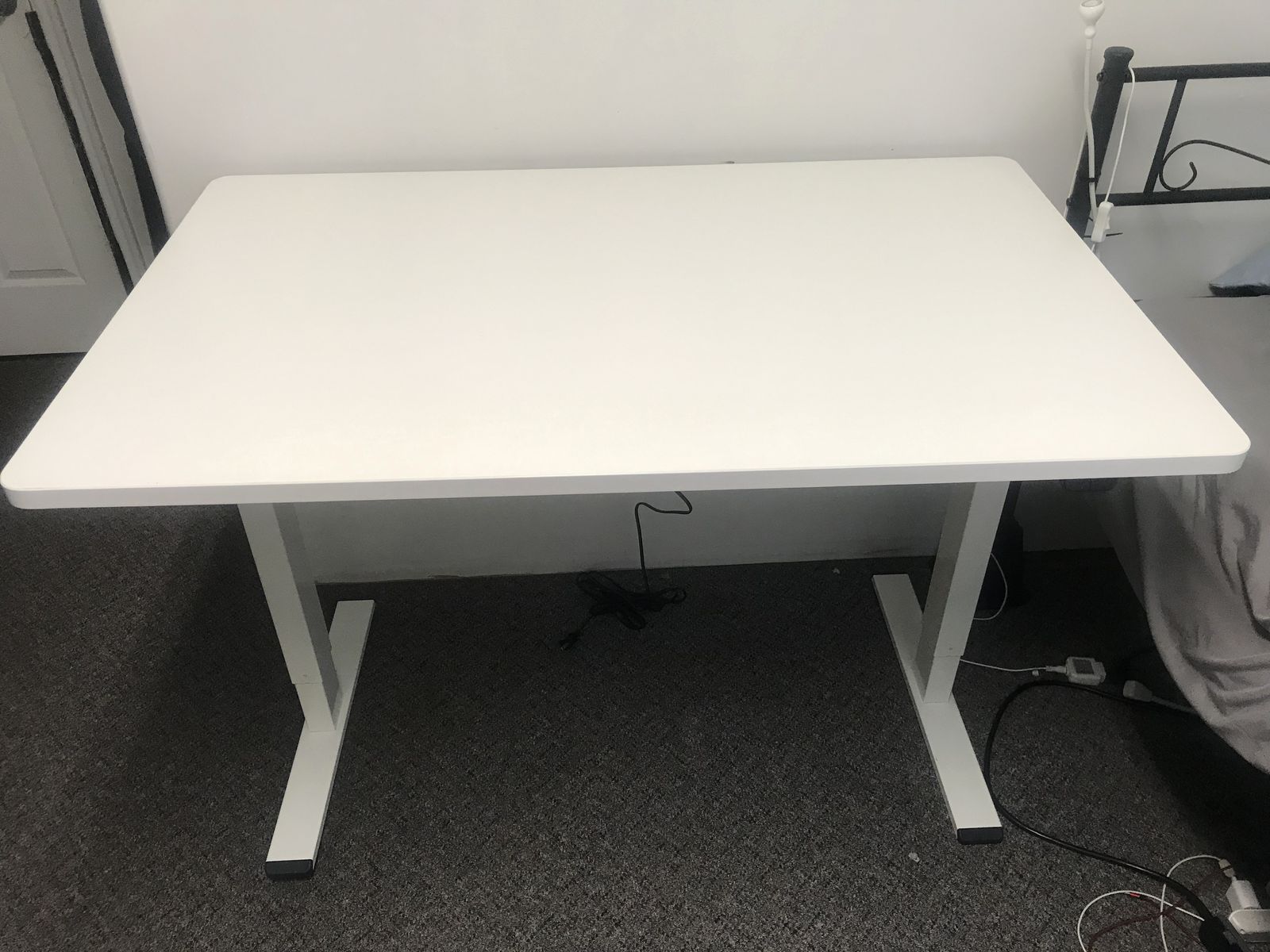 White Desk 47.6 X 29.5