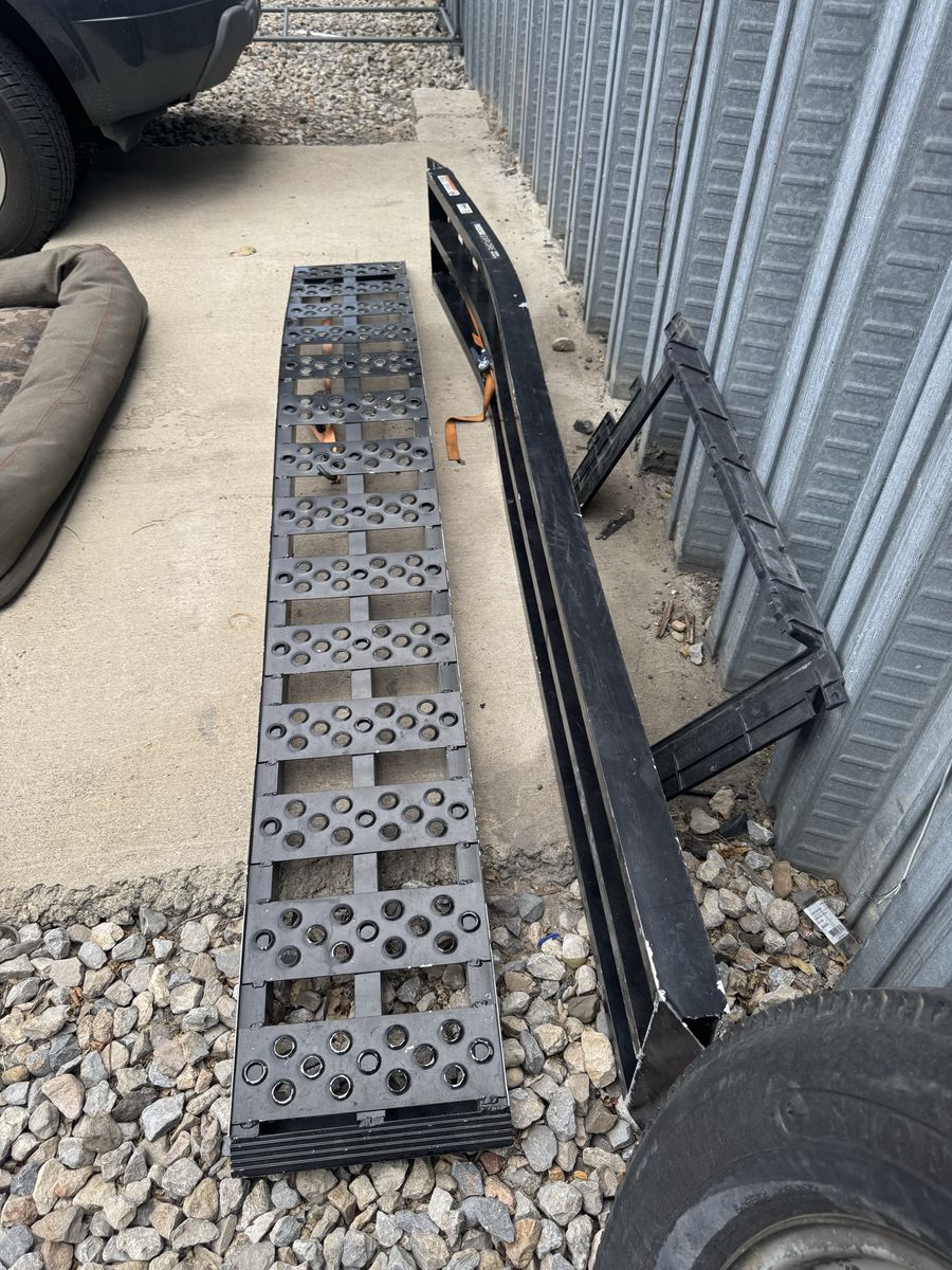 Reese Explore Farm & Ranch loading Ramps