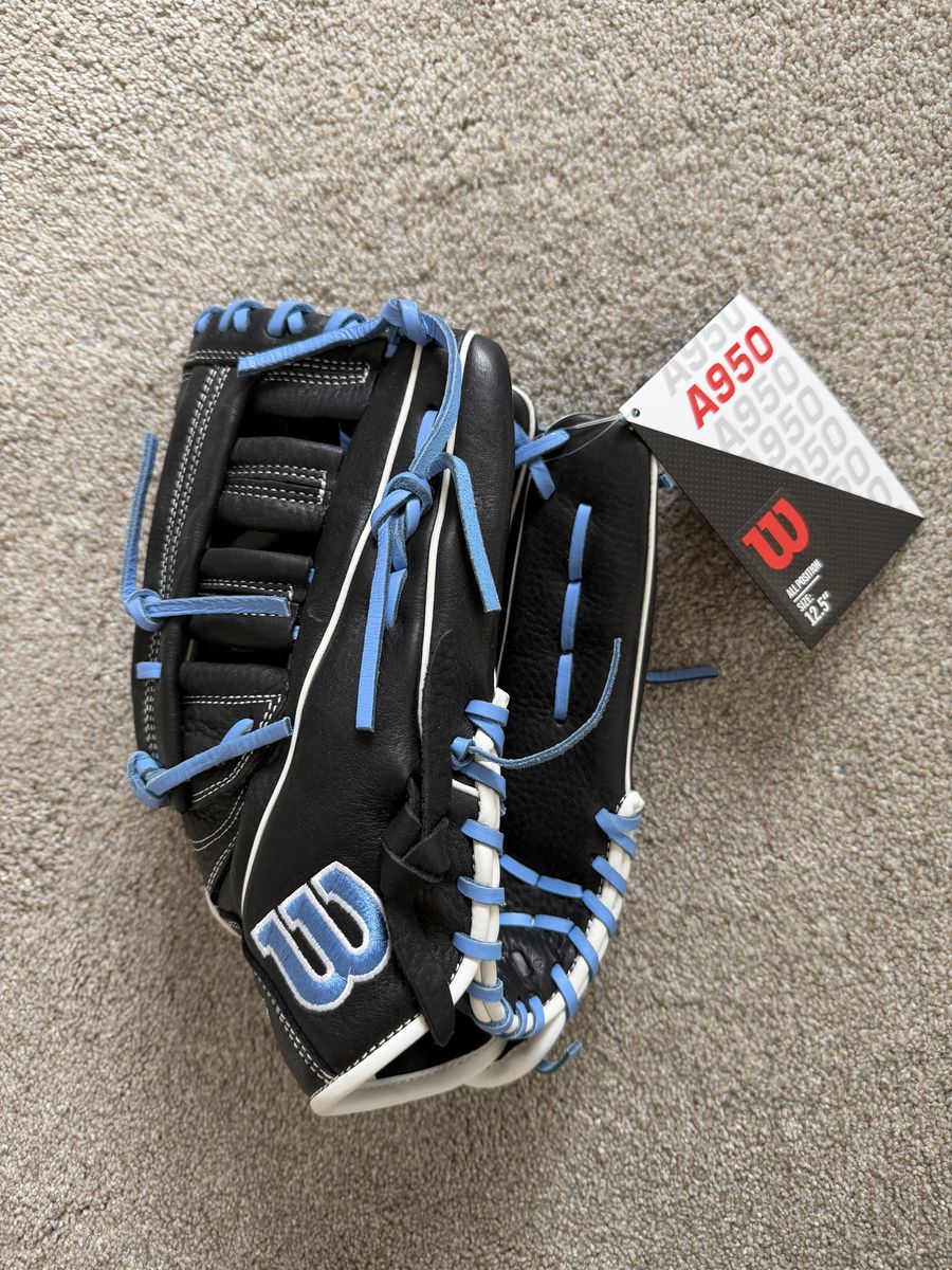 Baseball glove