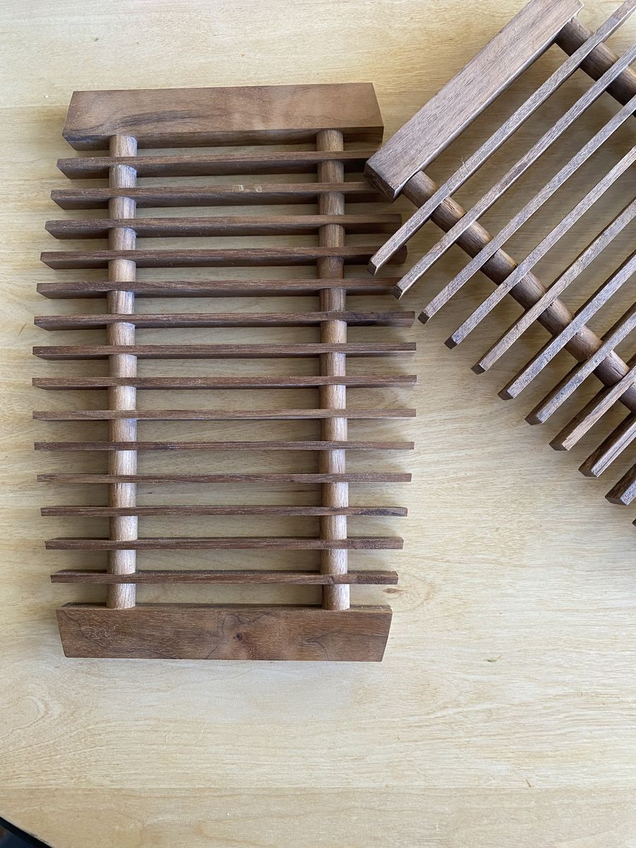 Walnut Wood Casserole Trivet: Handmade Hot Pot Holder (9x13)