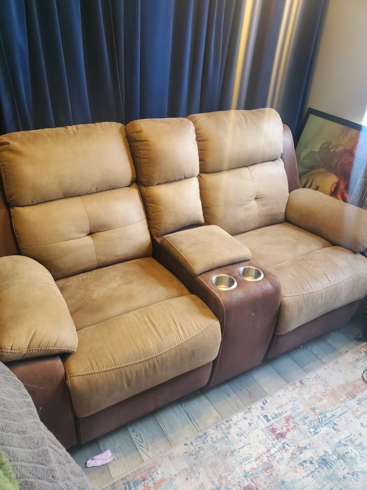 Loveseat recline couch with cup holders