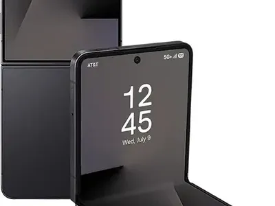 Galaxy Z Flip 7 Unlocked like new 512gb