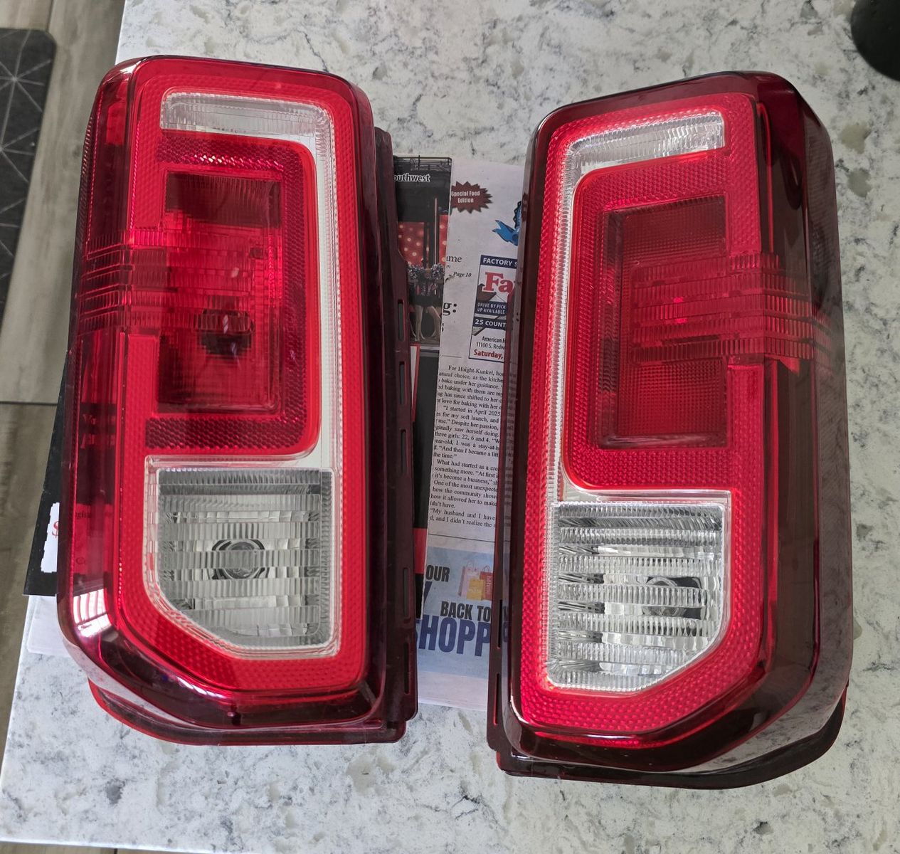 Ford Bronco Sport Rear Tail Light Assembly Pair (Left & Right)