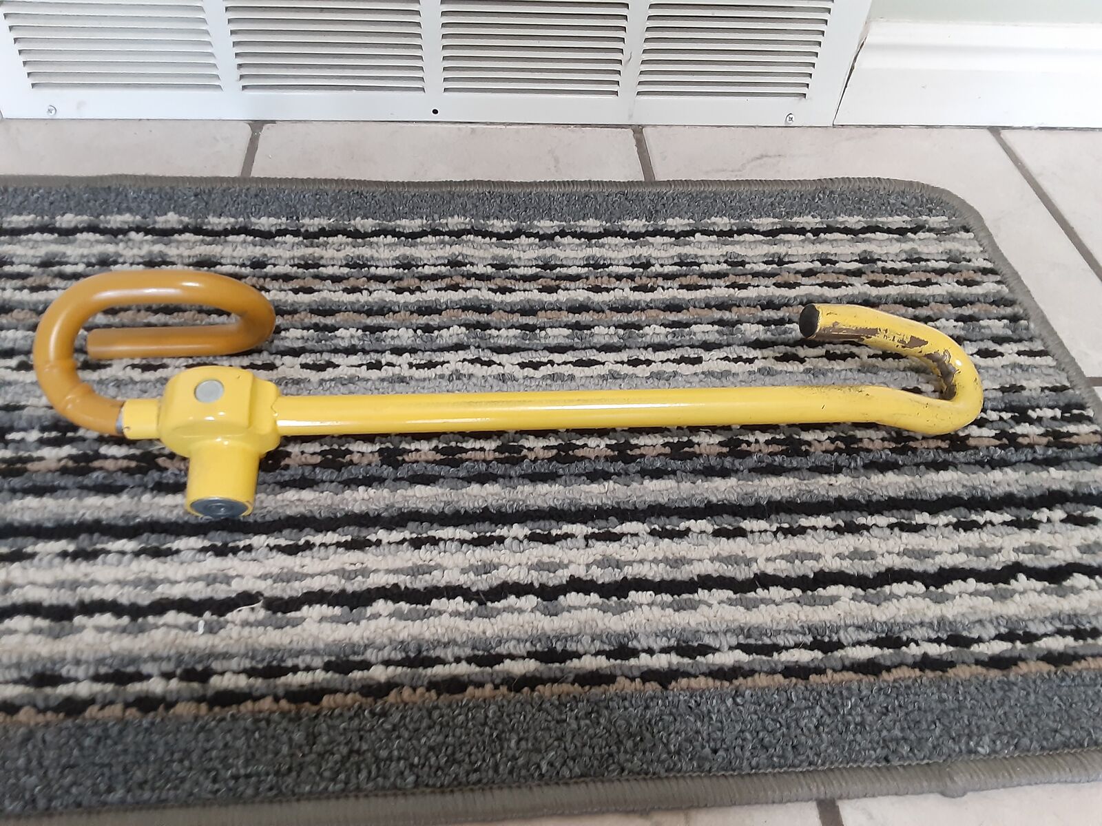 Car anti-theft security lock, pedal-to-steering wheel