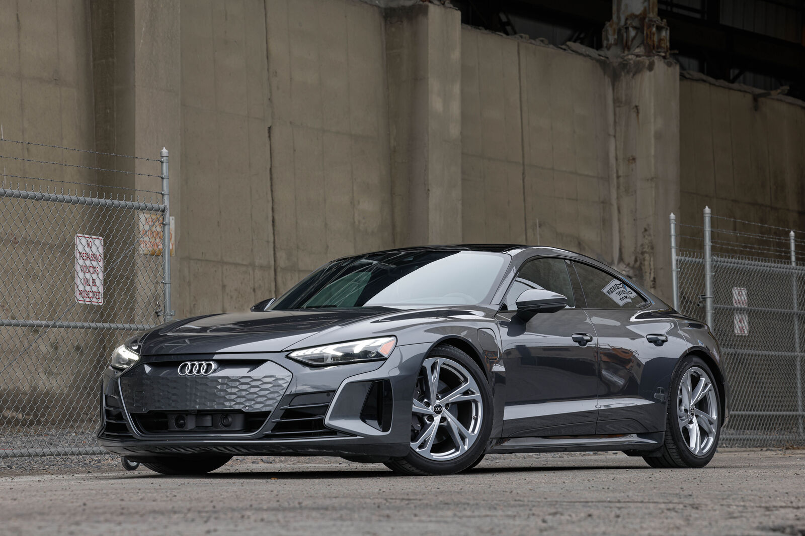 2023 Audi e-tron GT quattro Premium Plus