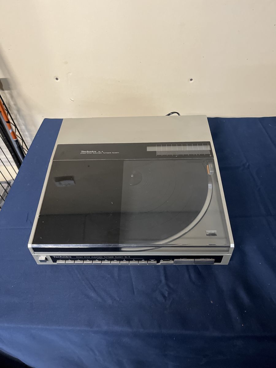 Technics SL-6 turntable