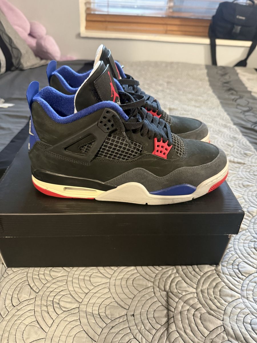 Jordan 4 rare air
