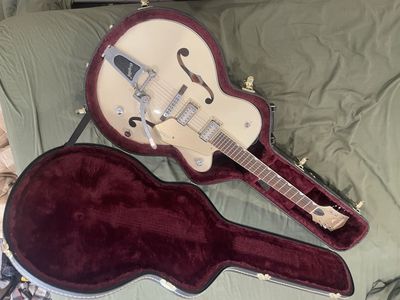 Gretsch G5410T Hollow Body Electric Guitar with Bigsby tremelo system and locking hard case