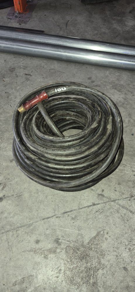 100 ft Heavy Duty 1/2 in ID Rubber Air Hose - 300 PSI Max