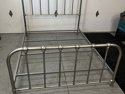 Full Sized Metal Bed And Frame Pewter Color
