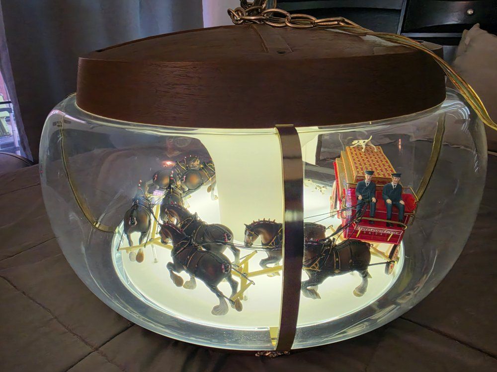 Main image 4