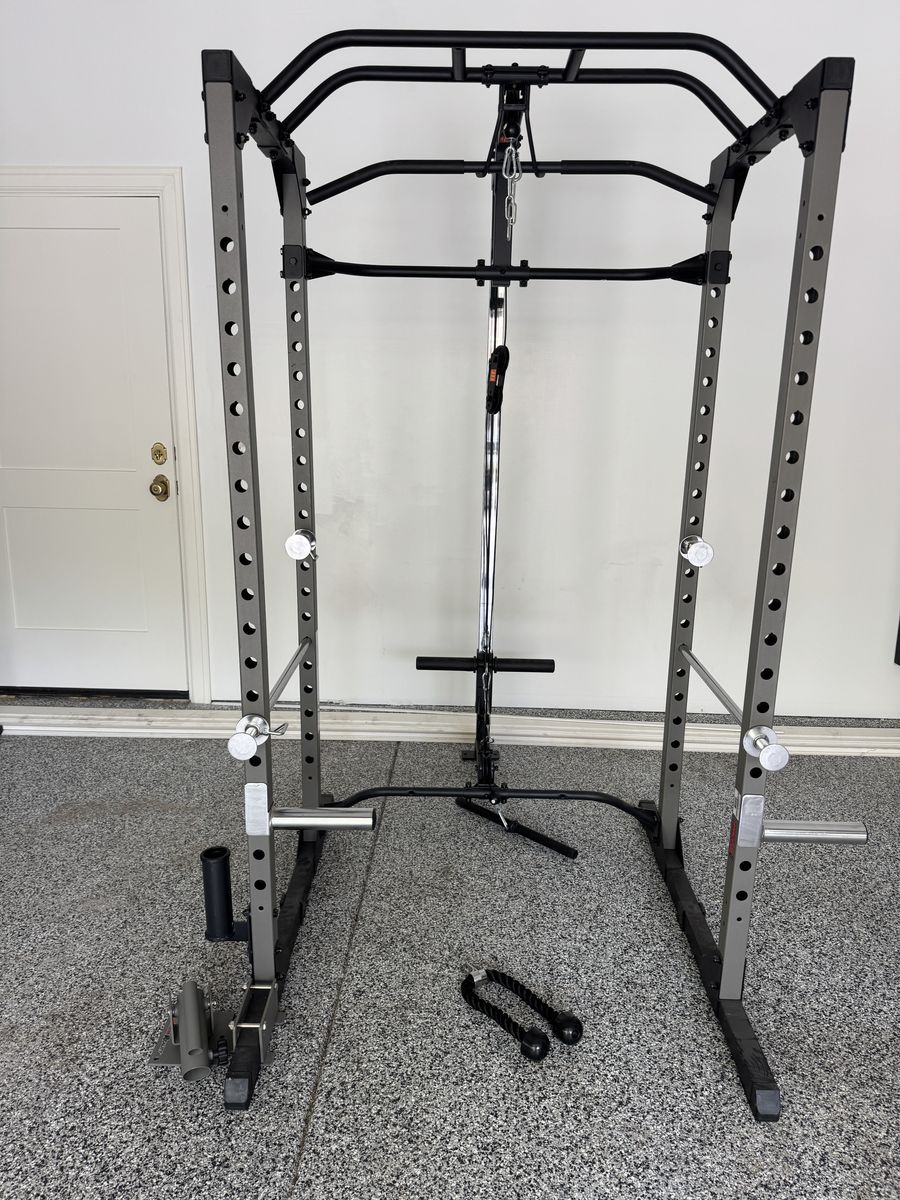 Squat Rack with Lat Pull Down, 2 Barbells, Bumper Plates, Bench and 5 Horse Stall Mats