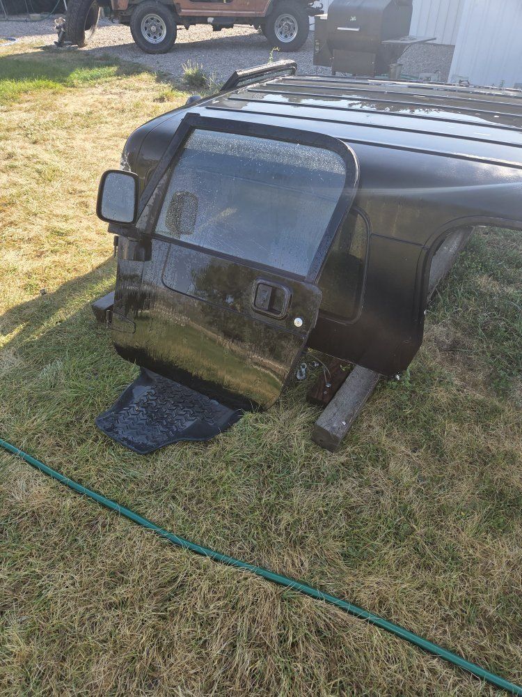Jeep Wrangler Full Steel Doors  Pair Black l j  tJ, Good Condition  and LJ hard top