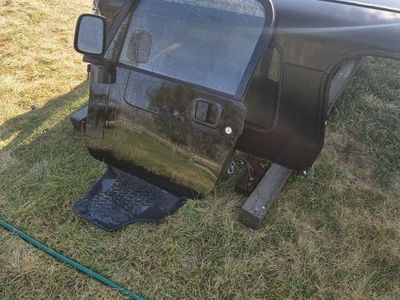 Jeep Wrangler Full Steel Doors Pair Black l j tJ, Good Condition and LJ hard top