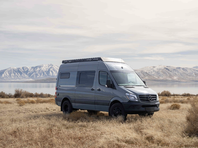 Sprinter 3500-Dually, 144 WB Campervan ALL-SEASON, Professionally Built Out