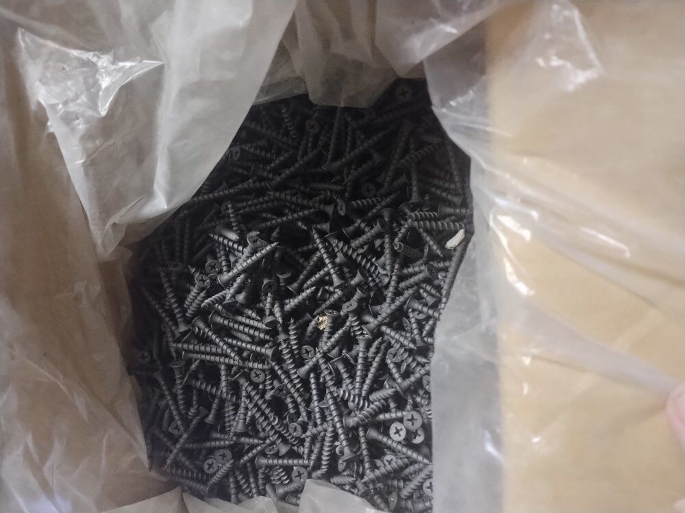 Drywall Screws Woolies 1 1/2"