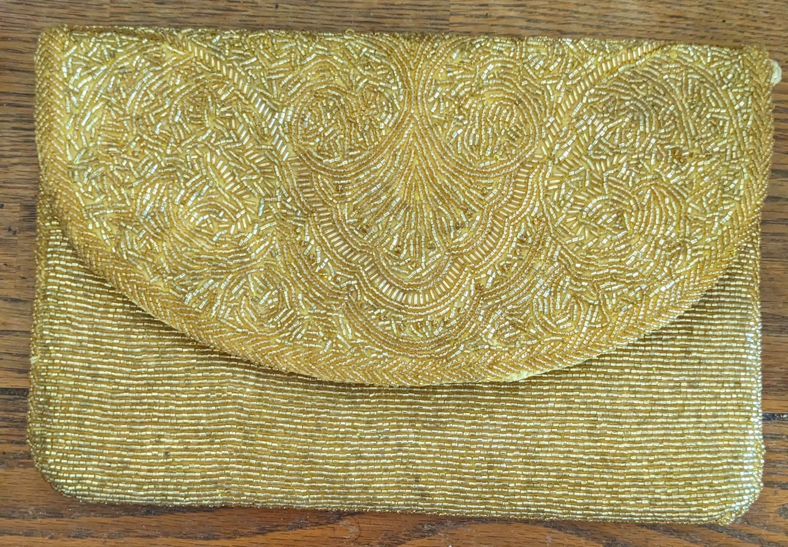 Vintage Beaded Evening Bag Lot (2) Carolyne Barton "Night" Gold Clutch & White Clam Shell