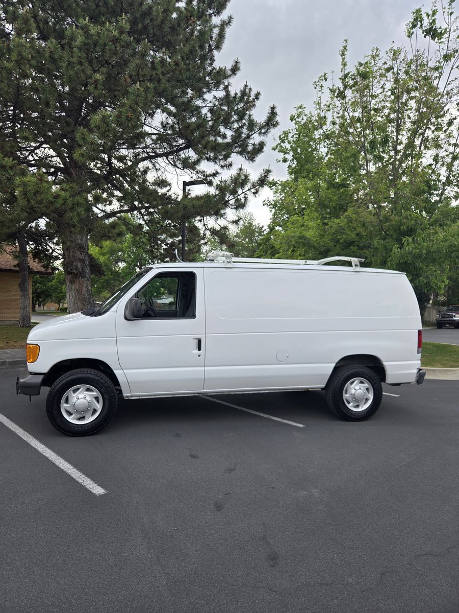 2007 Ford E-Series E-250