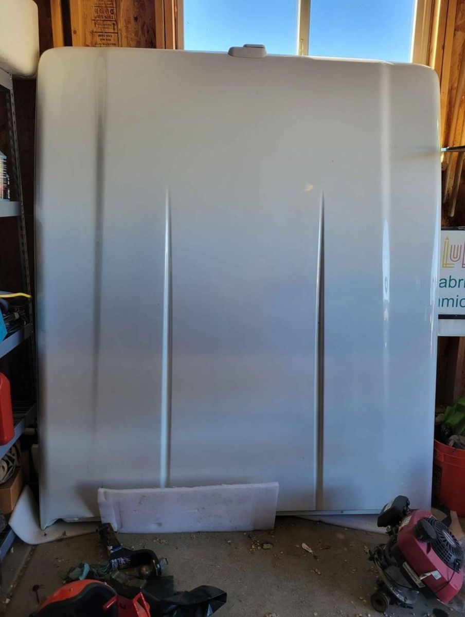 ARE snug top truck topper