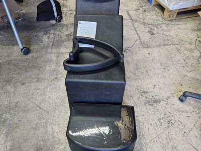 Artist Hand Shampoo Chair for Salons (Part 2 of 2 only)