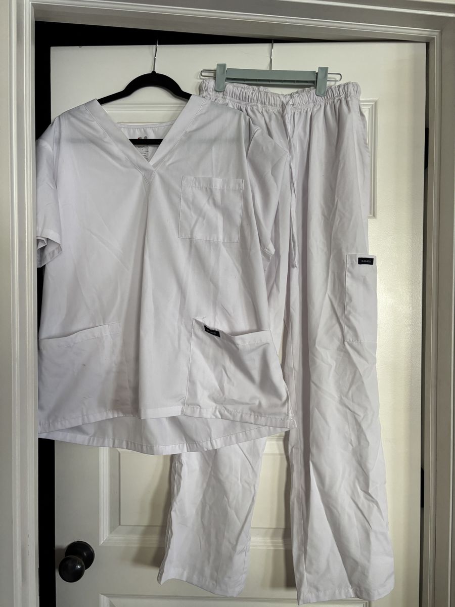 Brand new scrubs (large)