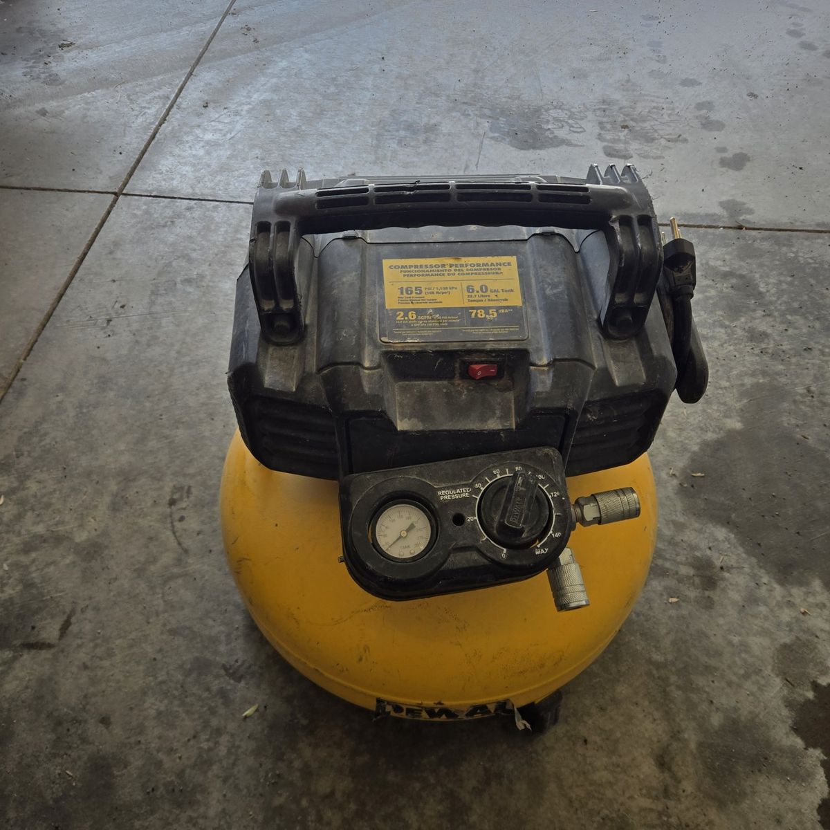 dewalt pancake compressor