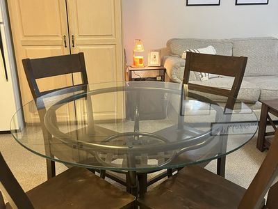 Glass dining table + 4 chairs