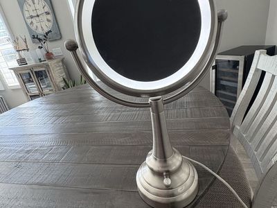 LED Vanity Mirror by Intertek model #4005822