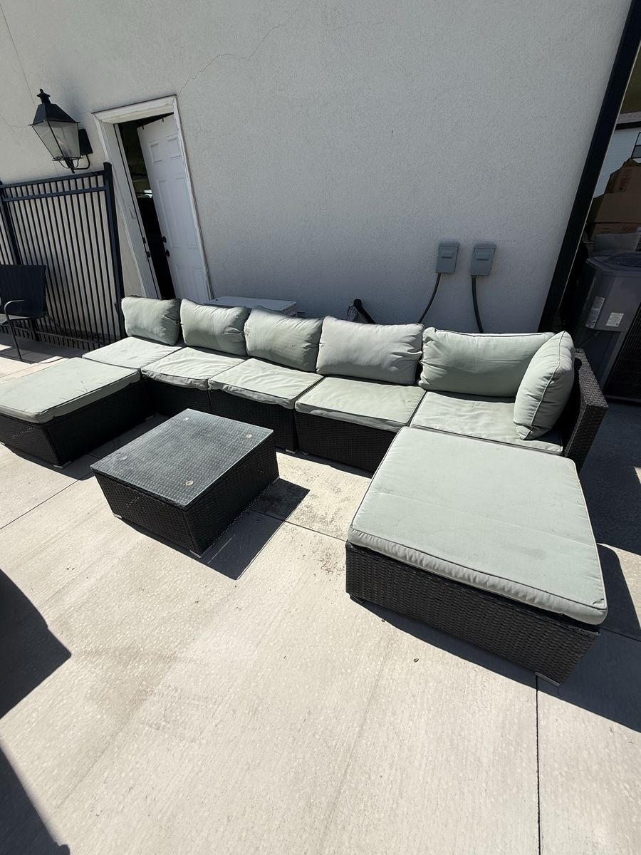Patio furniture Sectional Sofa Set with Cushions and Coffee Table