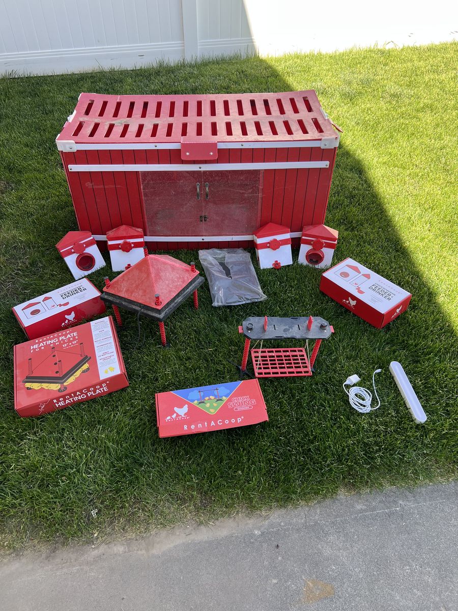 RentACoop Chick Brooder and Starter Kit