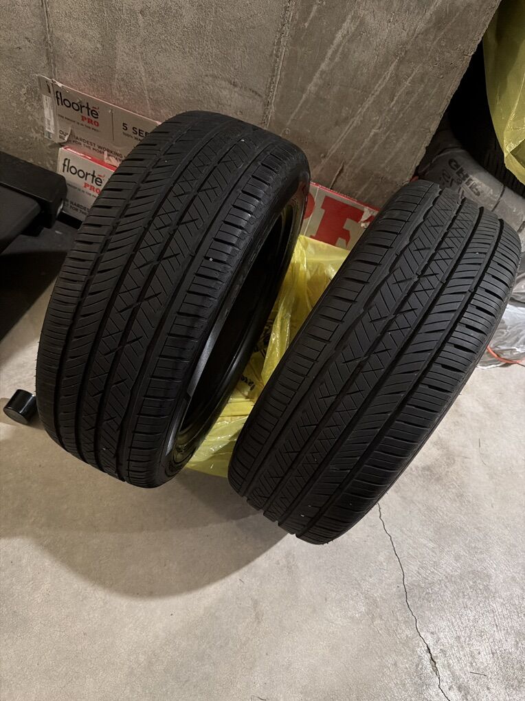 4 Laufenn All Season Tires 235/55ZR19