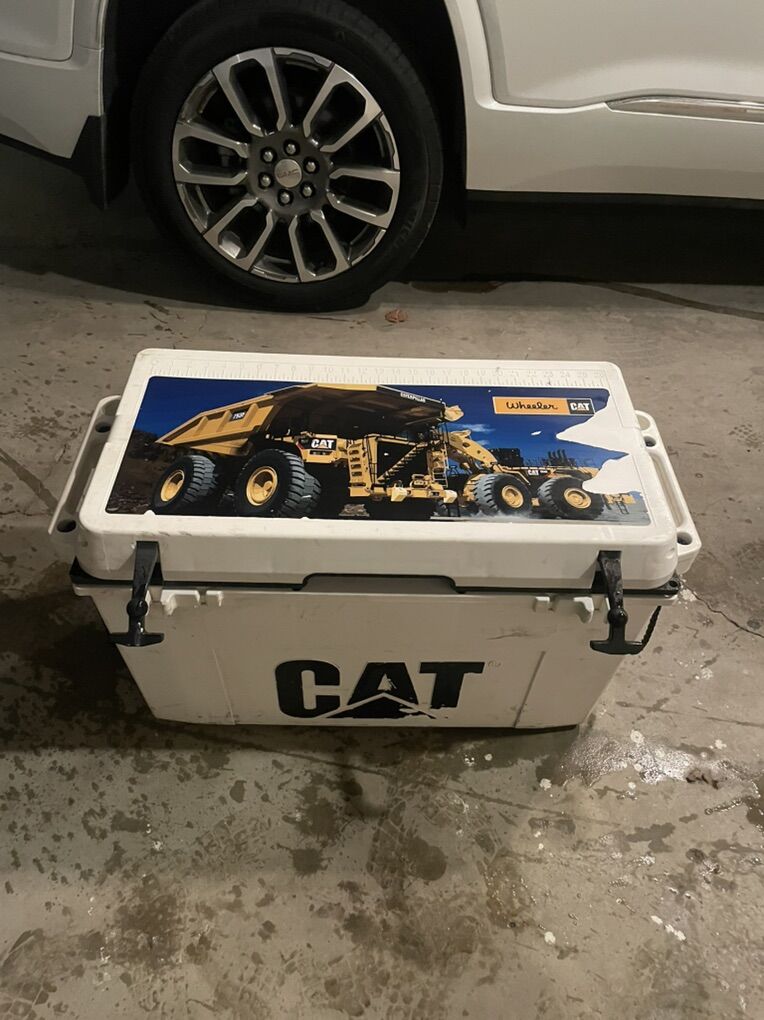 55 Gal Caterpillar Cooler