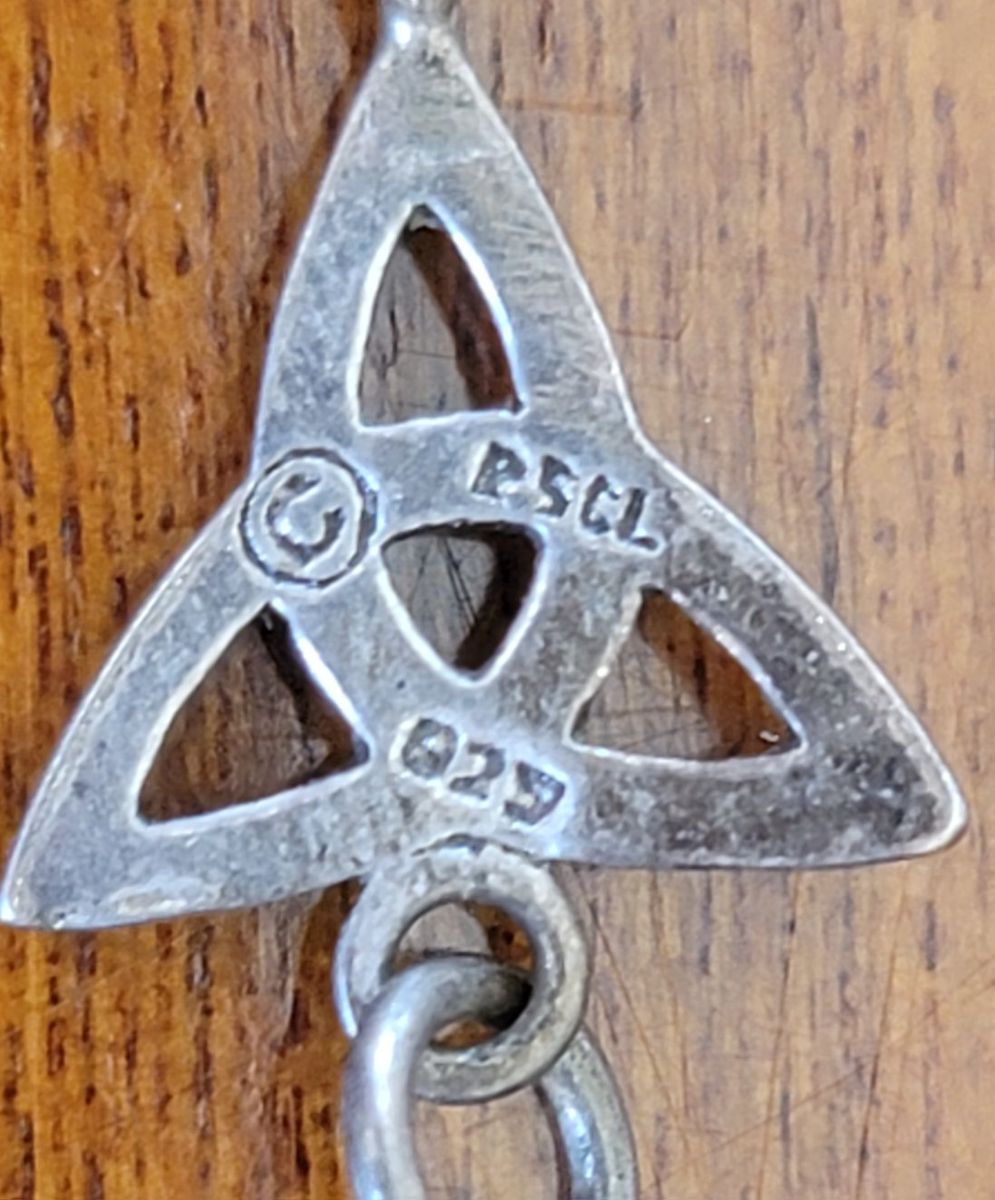 Main image 6
