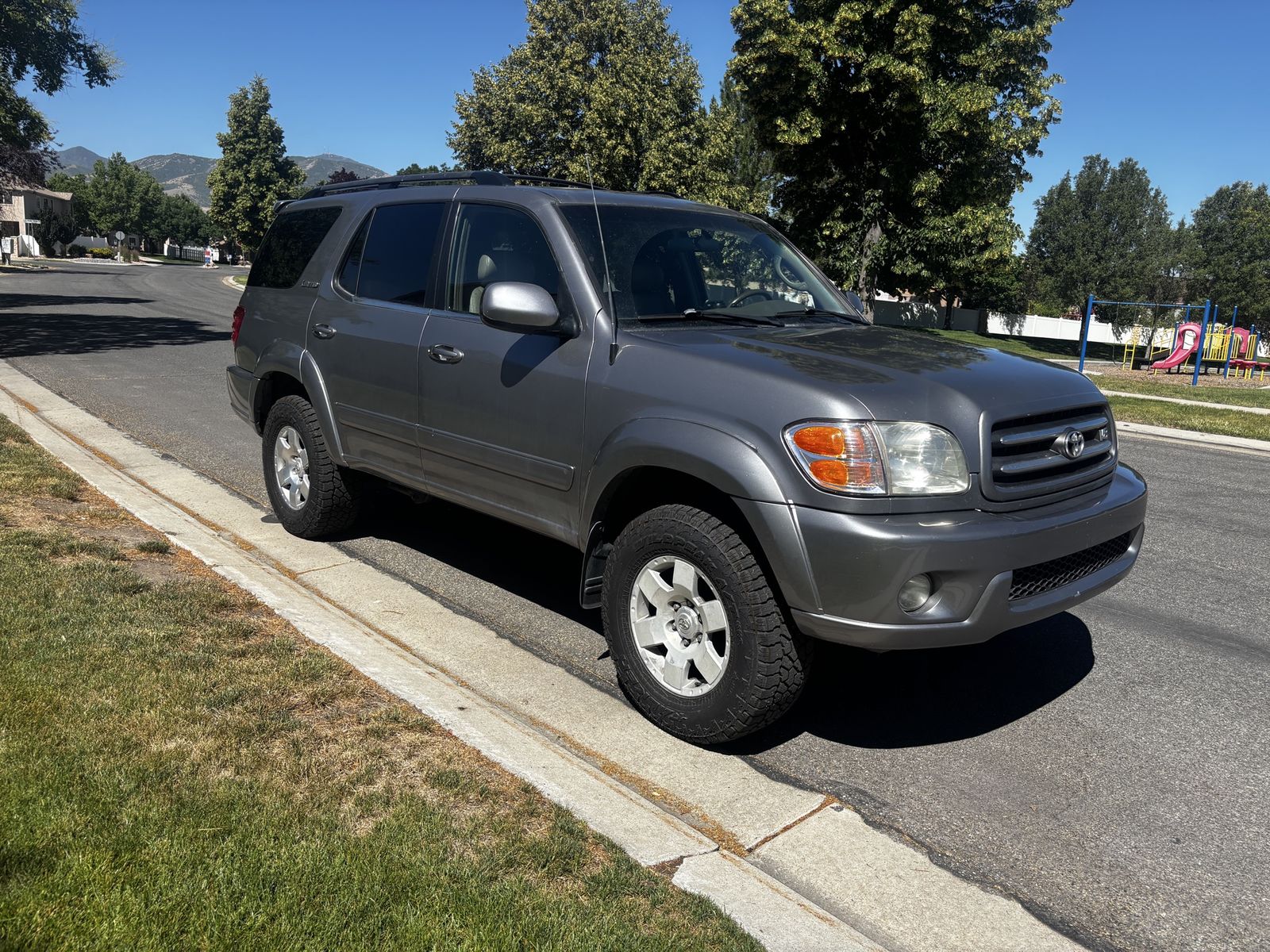 2002 Toyota Sequoia Limited