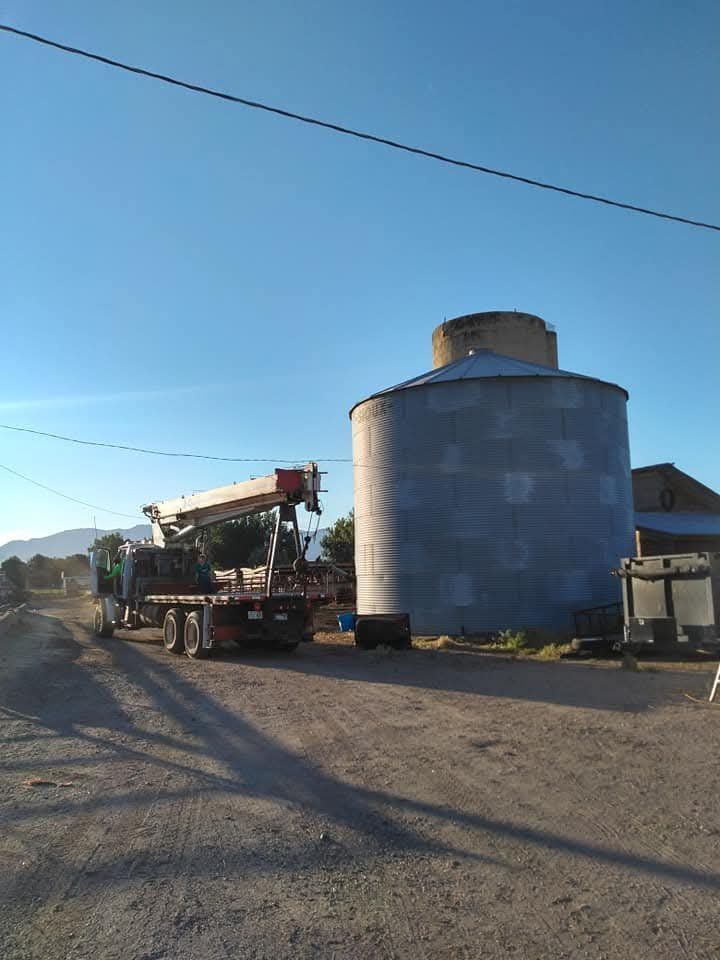 24 ft Diameter Sioux Grain Silo / Farm Storage Bin