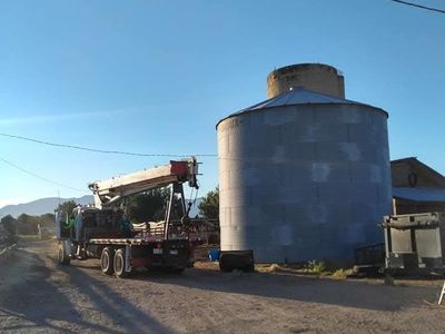 24 ft Diameter Sioux Grain Silo / Farm Storage Bin